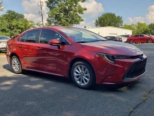 new 2021 toyota corolla xle sedan in columbus #mj126387